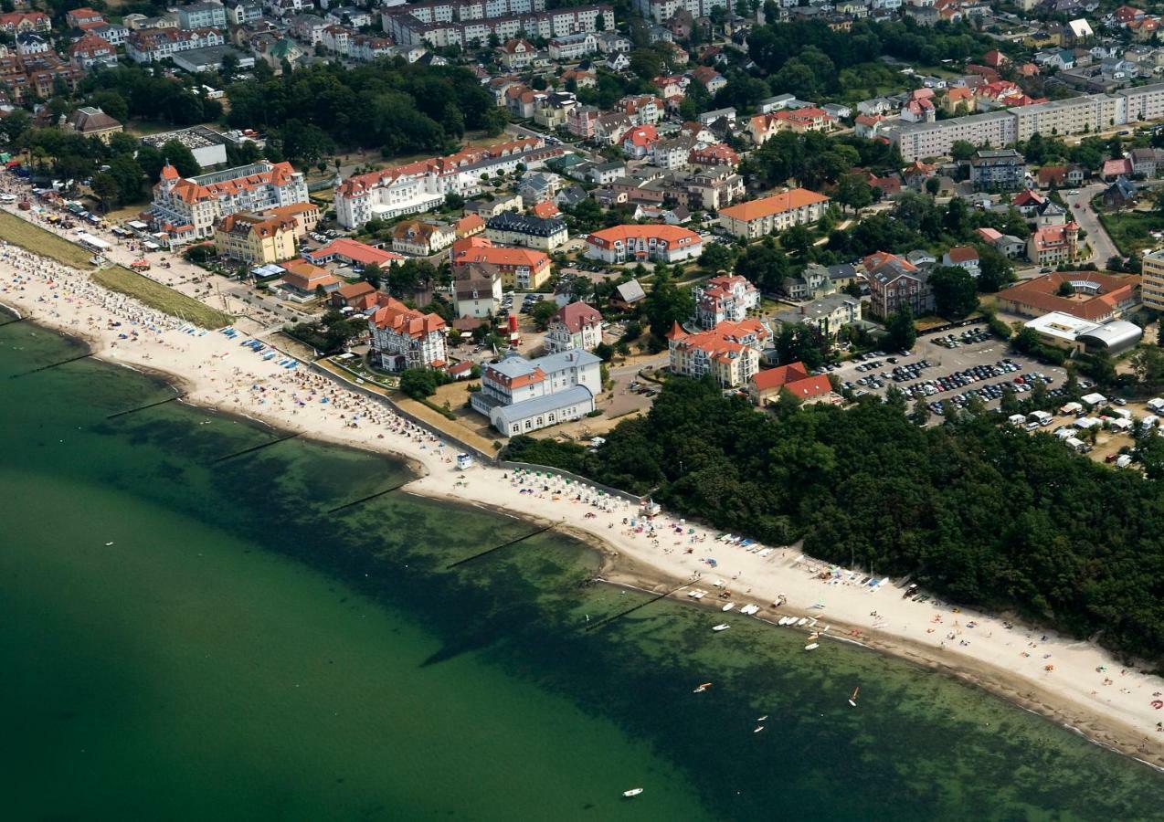 Feels Beach Club Hotel Kuehlungsborn Exterior photo